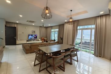 Jalan K2 Villas S1/3