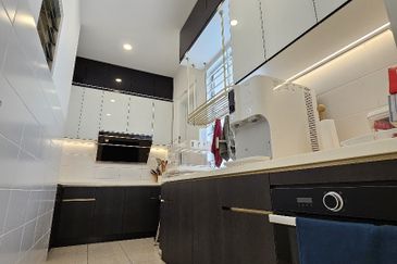 Parkfield Residences, Tropicana Heights