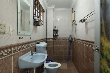 Jalan Suakasih @ Tun Hussein Onn