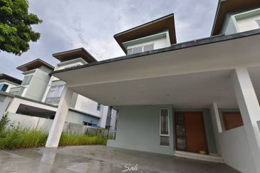 Parkfield Residences, Tropicana Heights