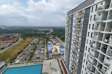 Ascotte Boulevard Condominium