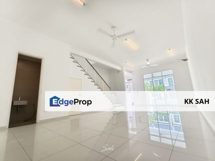(CHEAPEST + MOVE IN CONDITION) 2 STOREY @ ECO MAJESTIC, Selangor, Semenyih