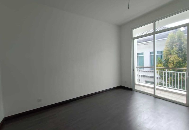 Merrydale @ Eco Majestic