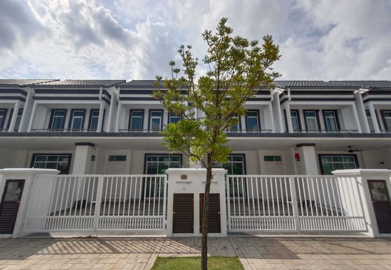 Merrydale @ Eco Majestic