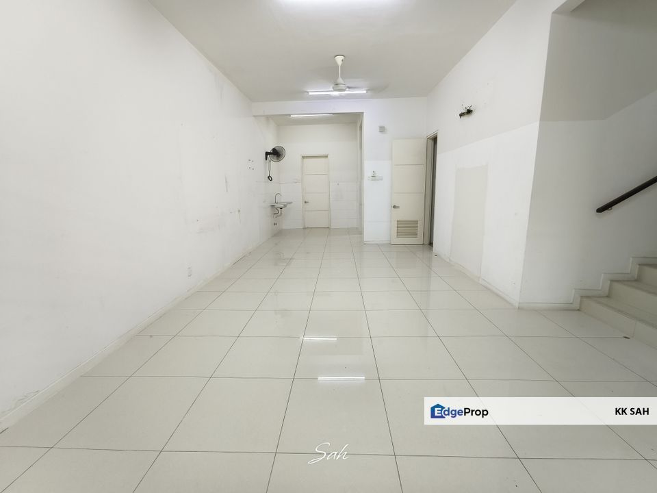 (READY MOVE IN) 2 STOREY @ (FAIRFIELD) TROPICANA HEIGHTS, Selangor, Kajang