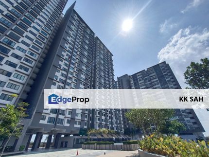 (3 ROOMS + 1,097 sqft) KIARA PLAZA @ SEMENYIH, Selangor, Semenyih
