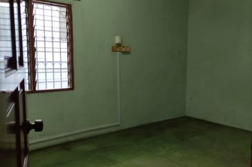 Jalan Bukit Cantik 2