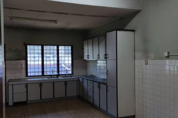 Jalan Bukit Cantik 2