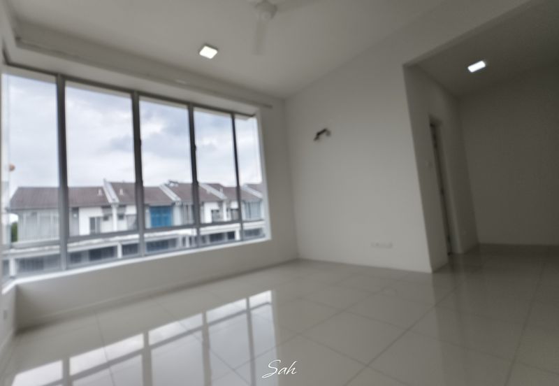 Fairfield Residences, Tropicana Heights