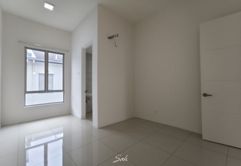 Fairfield Residences, Tropicana Heights