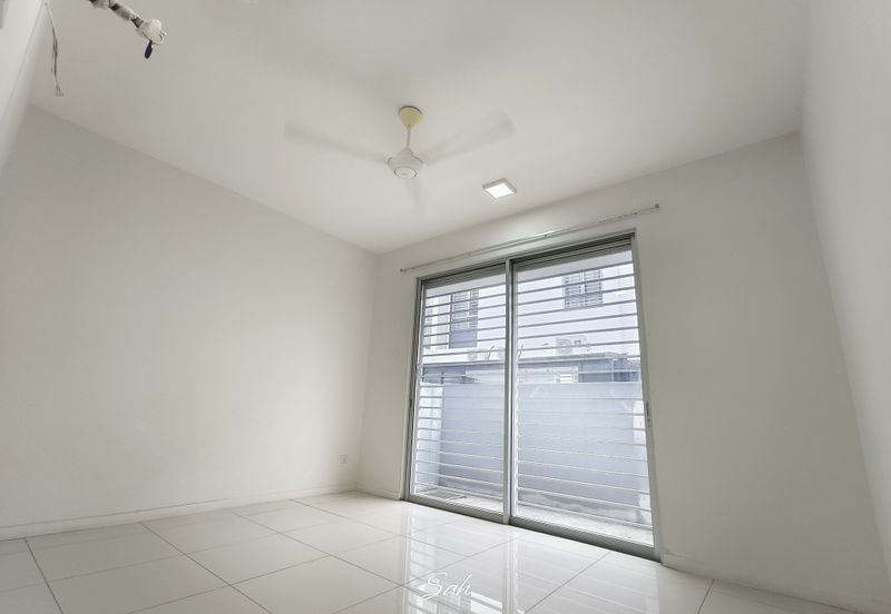 Fairfield Residences, Tropicana Heights