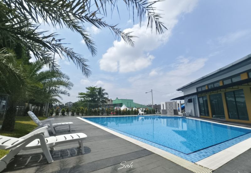 Vista Sri Tanjung Condominium