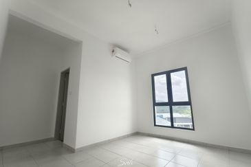 Vista Sri Tanjung Condominium