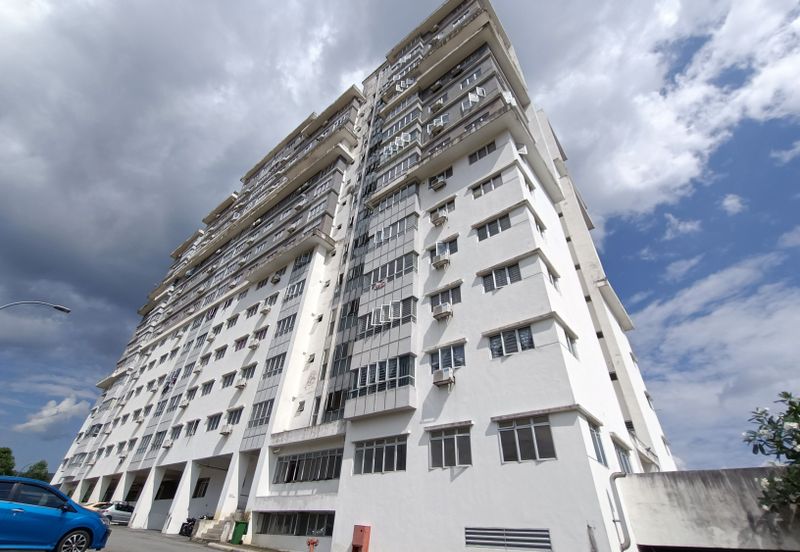 The Residence 1 @ Tiara South