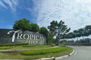 Lakefield Residences, Tropicana Heights