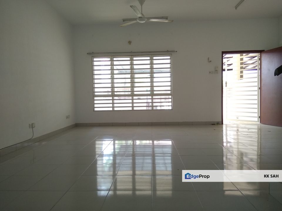 (FULL LOAN) 2 STOREY @ TAMAN PELANGI SEMENYIH 2, Selangor, Semenyih
