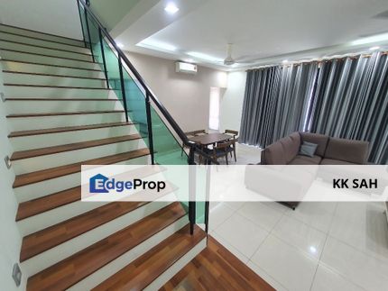 (RENOVATED + PARTLY FURNISHED) 2 STOREY SEMI-D @ ECO MAJESTIC, Selangor, Semenyih