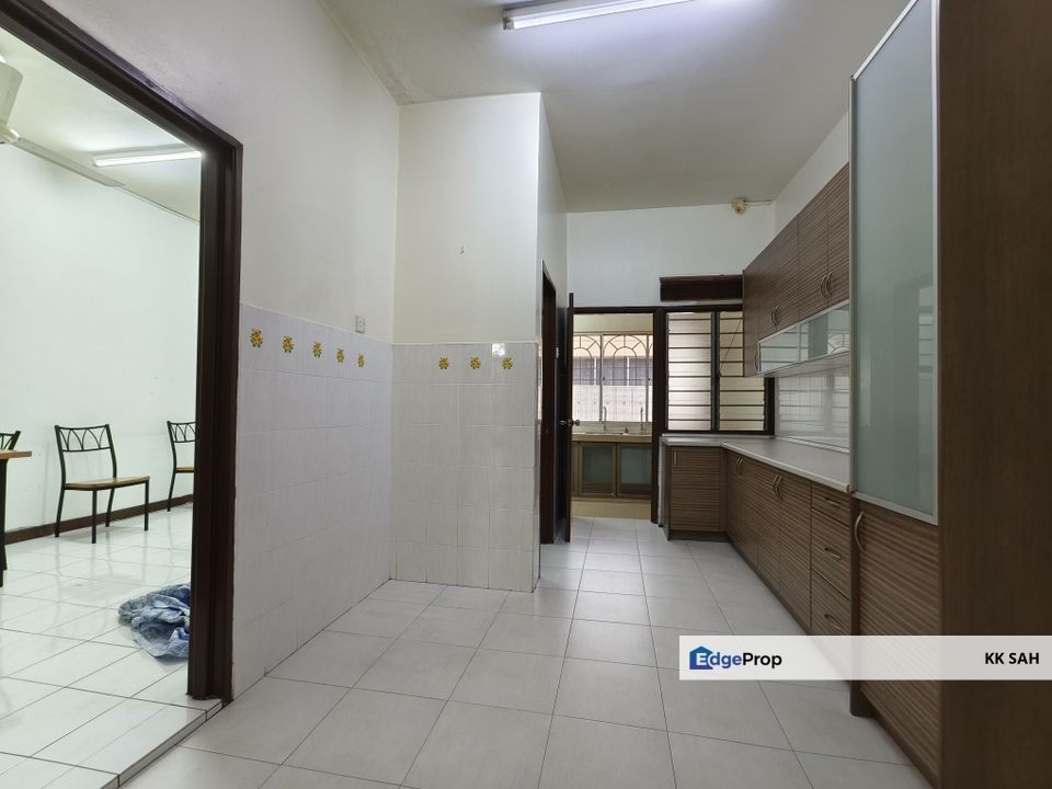 (FULL LOAN + KITCHEN FULLY EXTENDED) 2 STOREY @ TAMAN BIDARA, KAJANG, Selangor, Kajang