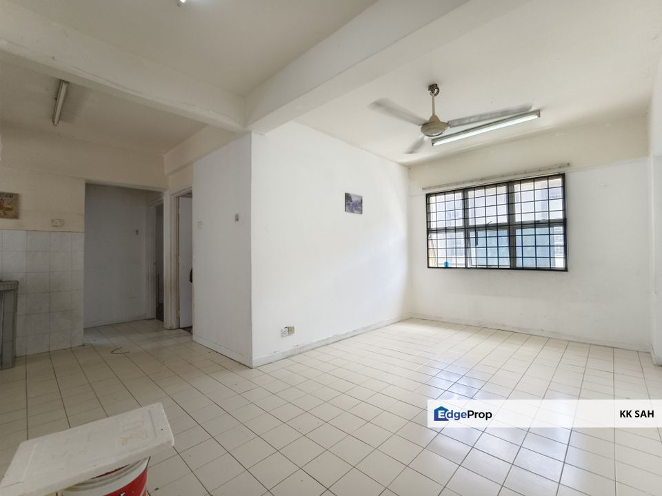 (FULL LOAN + CORNER LOT) PANGSAPURI PRIMA CEMPAKA @ KAJANG, Selangor, Kajang