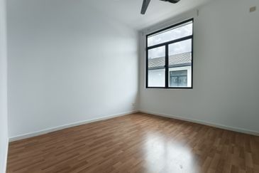 Cradleton @ Eco Majestic