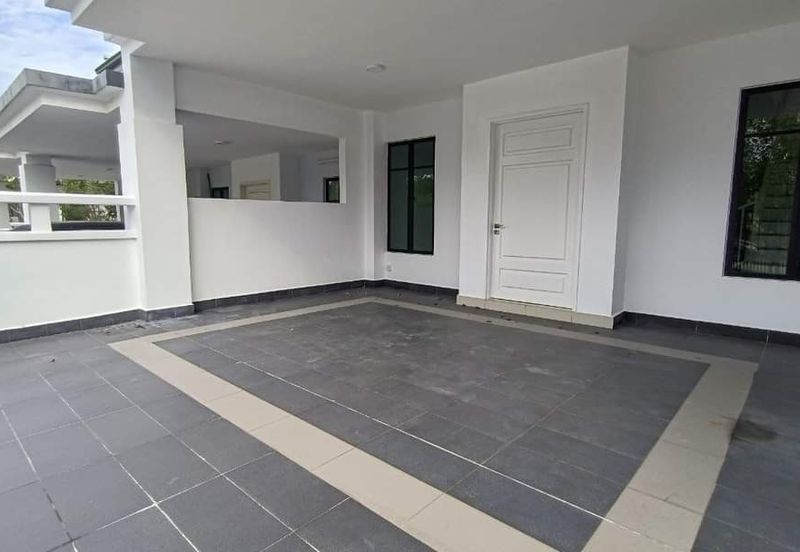 Cradleton @ Eco Majestic