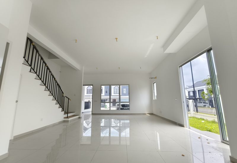 Ebonylane @ Eco Forest