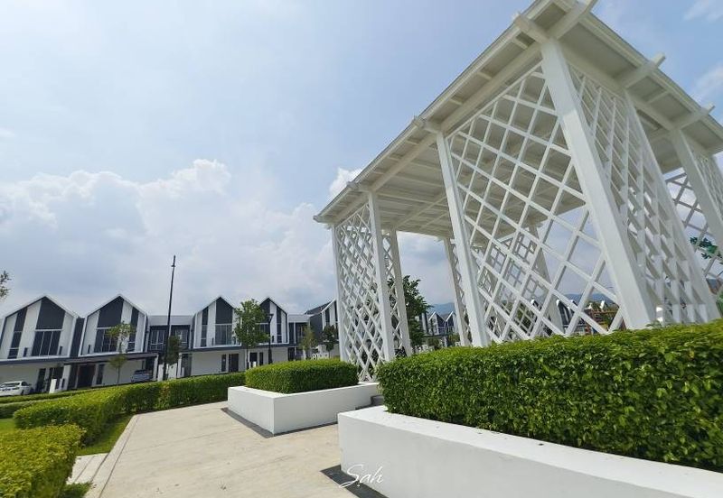 Ebonylane @ Eco Forest