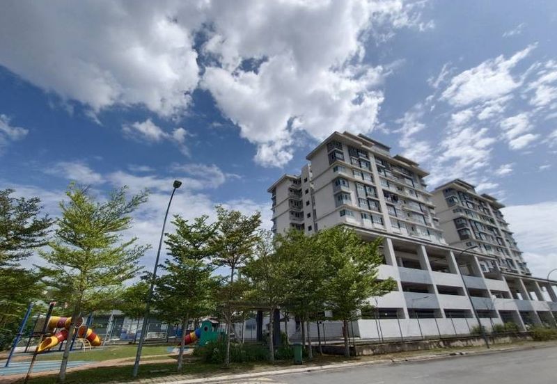 The Residence 1 @ Tiara East