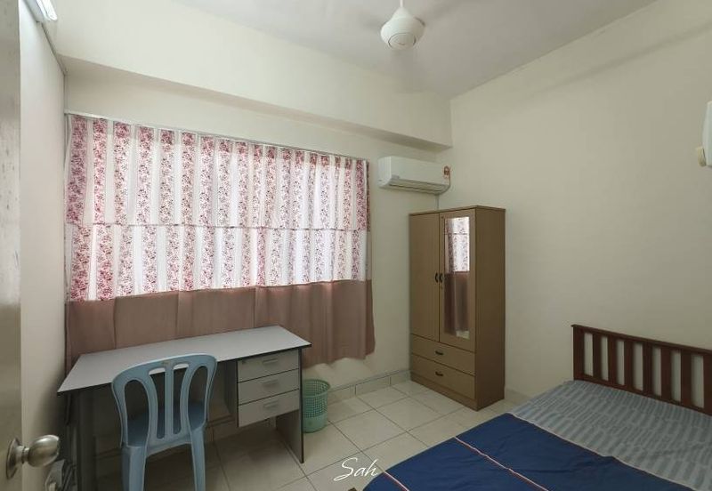 The Residence 2 @ Tiara East