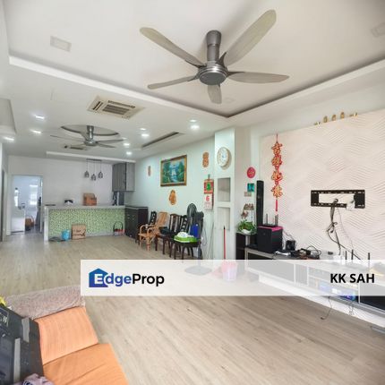 (RENOVATED + FULL LOAN) 2.5 STOREY @ NADAYU 92, KAJANG, Selangor, Kajang