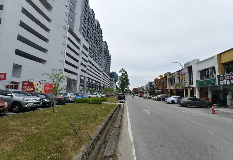 Pangsapuri Nadayu 801