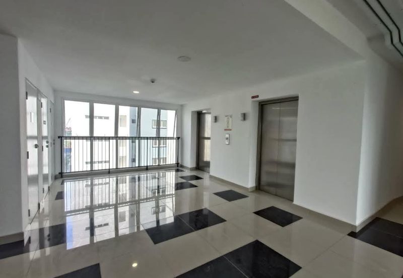 Pangsapuri Nadayu 801