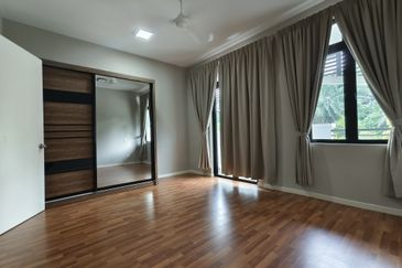 Cradleton @ Eco Majestic