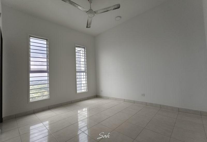 Ascotte Boulevard Condominium