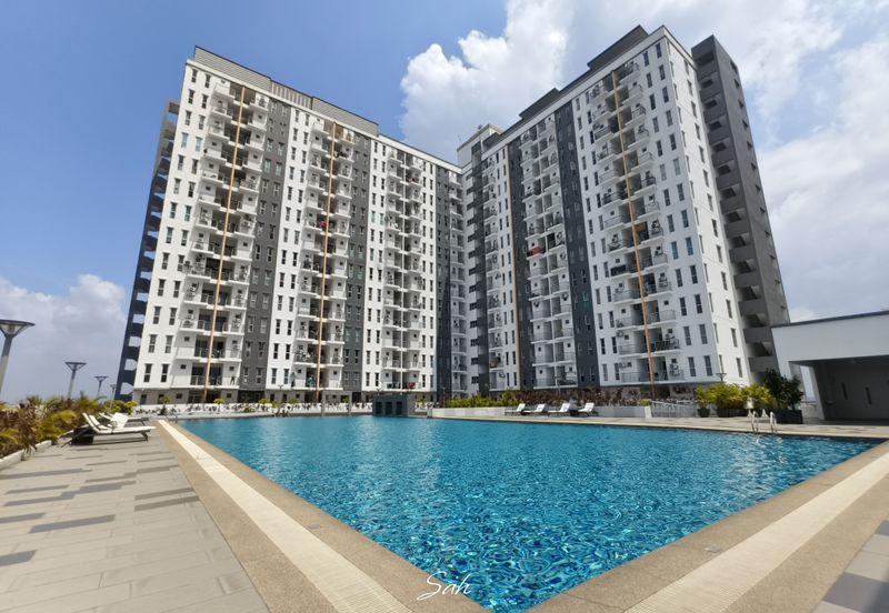 Ascotte Boulevard Condominium