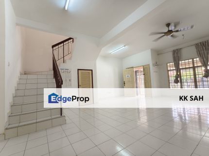(FULL LOAN MOVE IN CONDITION) 2 STOREY @ TAMAN PELANGI SEMENYIH, Selangor, Semenyih