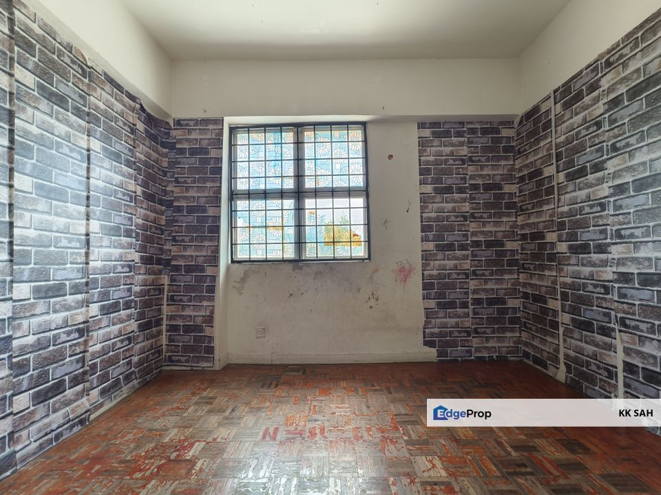 (FULL LOAN CORNER LOT) PANGSAPURI PRIMA CEMPAKA @ KAJANG, Selangor, Semenyih