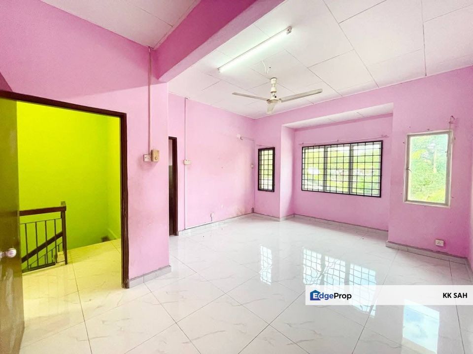 (FULL LOAN With FACING OPEN) 2 STOREY @ BANDAR TEKNOLOGI KAJANG, Selangor, Kajang