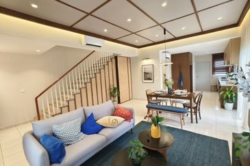 Cradleton @ Eco Majestic