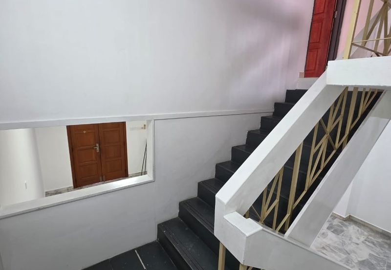 Taman Sri Sungai Chua