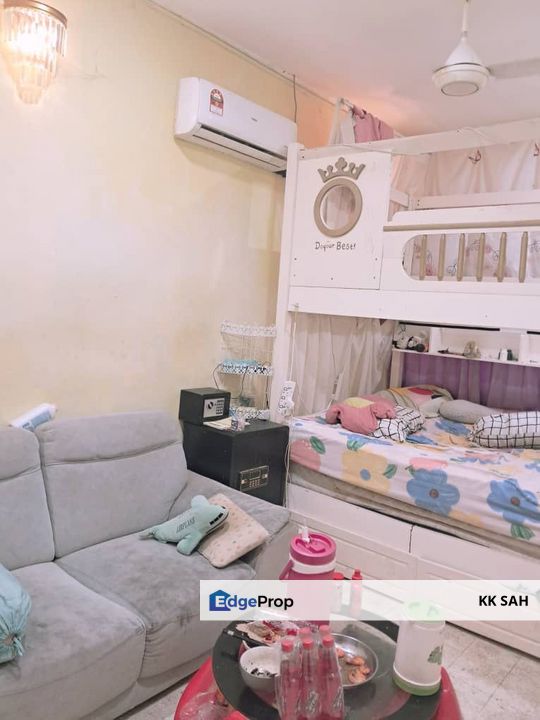 (KITCHEN FULLY EXTENDED) 1 STOREY @ TAMAN KINRARA (SEKSYEN 1), Selangor, Puchong