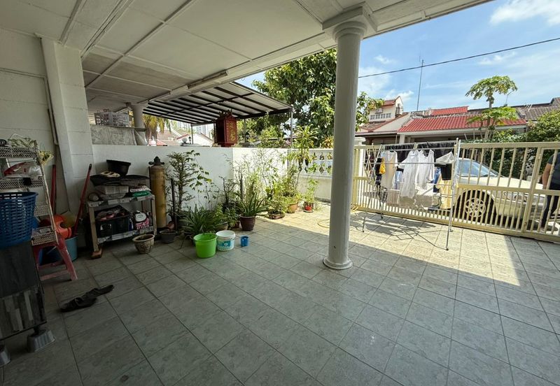 Taman Kinrara Seksyen 1