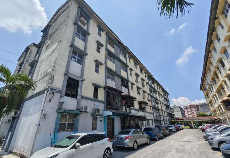 Taman Kajang Sentral (TKS Business Centre)