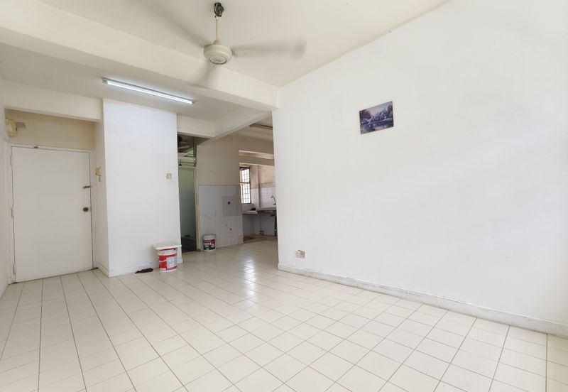 Taman Kajang Sentral (TKS Business Centre)