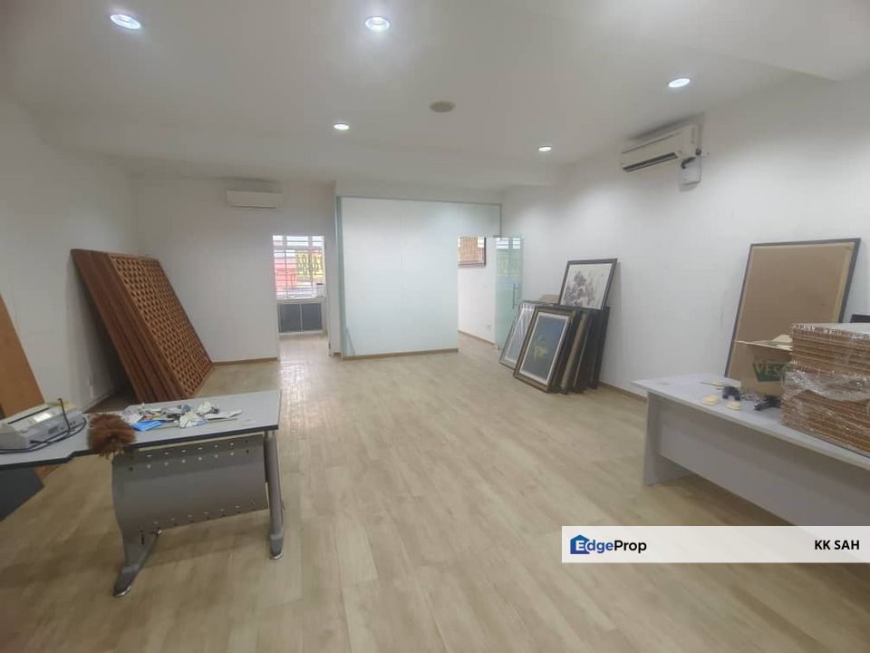 (FULL LOAN 1ST FLOOR OFFICE) PRIMA SAUJANA @ KAJANG, Selangor, Kajang