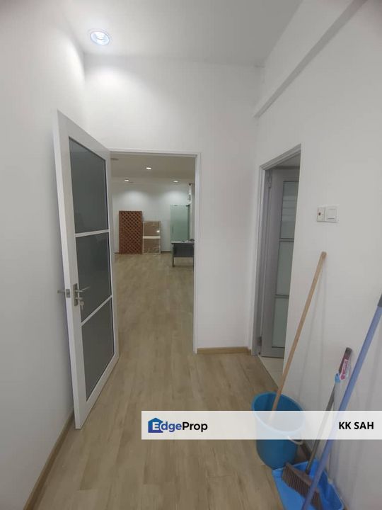 (FULL LOAN 1ST FLOOR OFFICE) PRIMA SAUJANA @ KAJANG, Selangor, Kajang