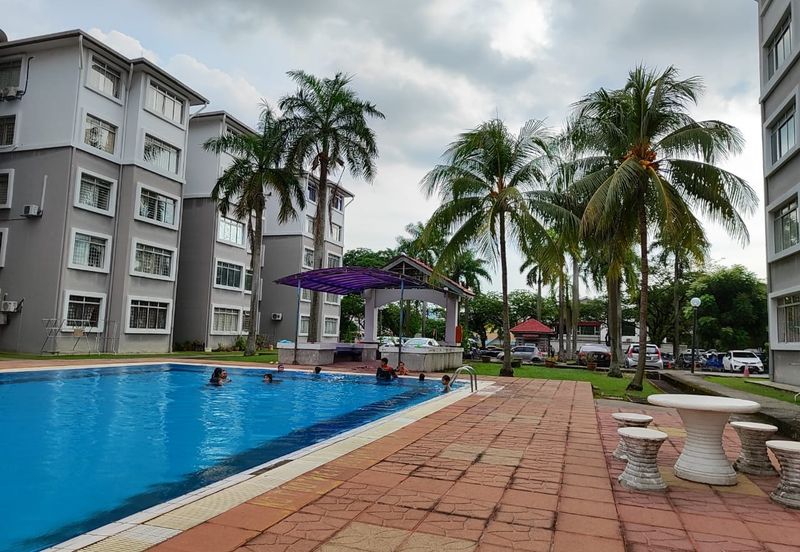 Taman Kinrara Seksyen 4