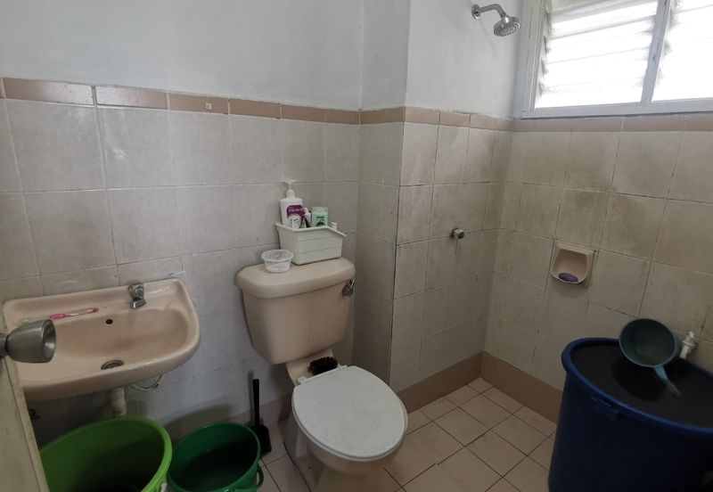 Taman Kinrara Seksyen 4