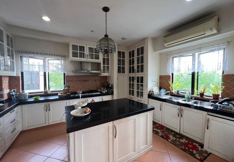 Saujana Villa, Kajang