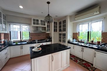 Saujana Villa, Kajang